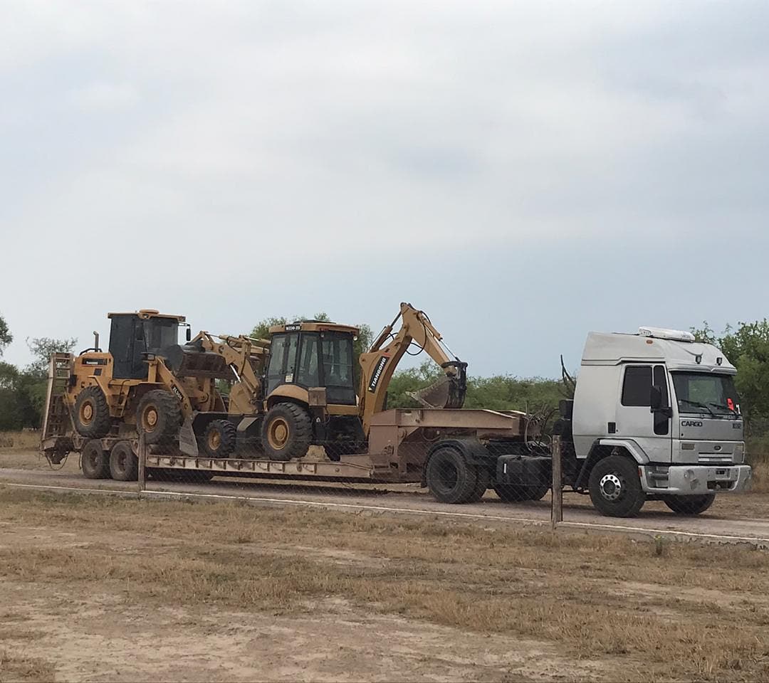 Transporte de excavadoras pesadas